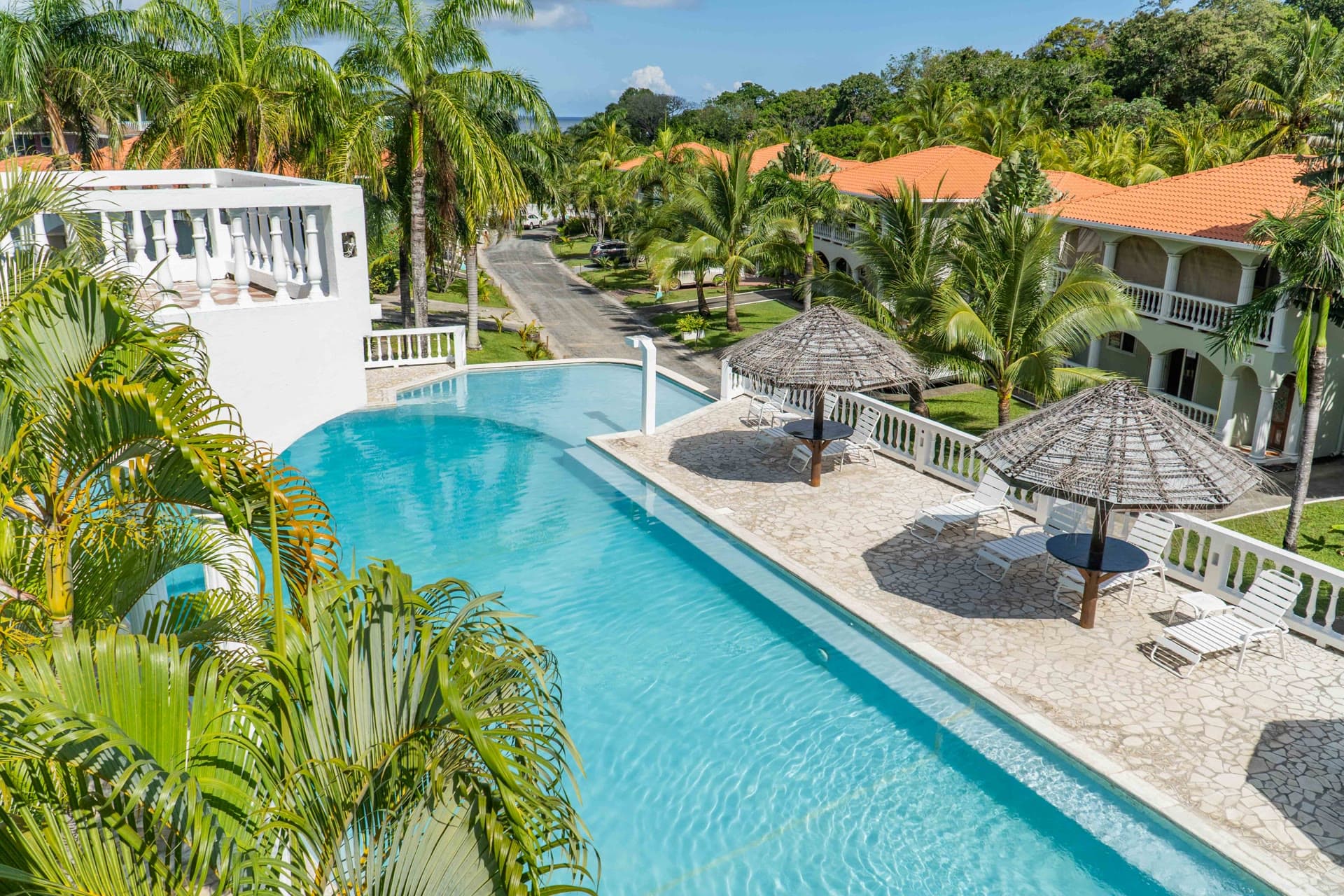 Pool · Splash Inn Dive Resort, Roatan
