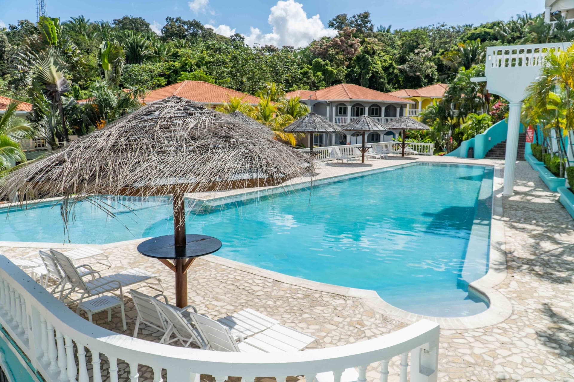 Pool · Splash Inn Dive Resort, Roatan