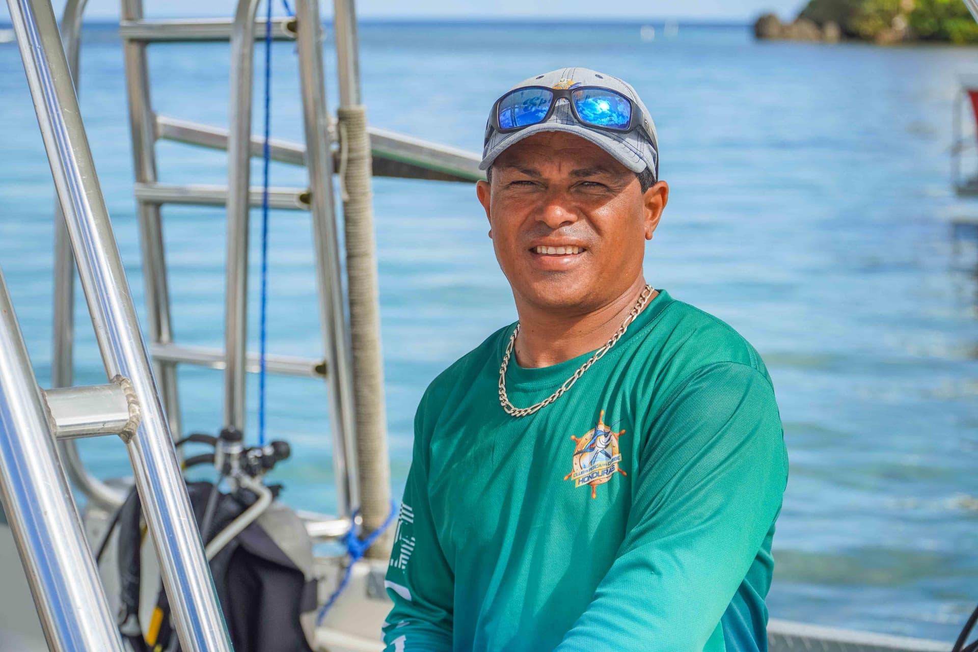 The team at Splash Inn · Splash Inn Dive Resort, Roatan